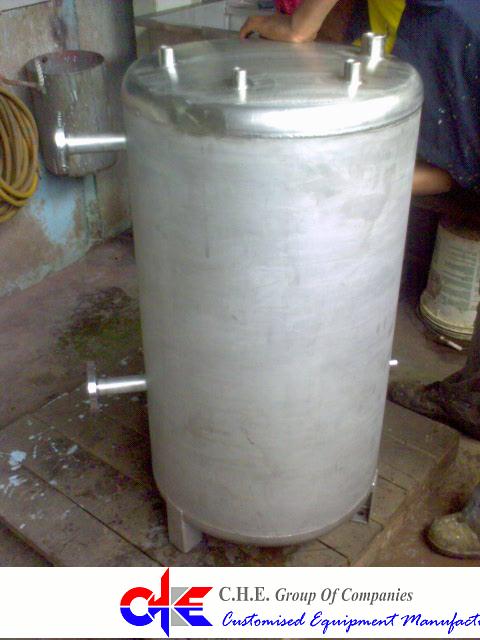 SS304 Tank1.JPG